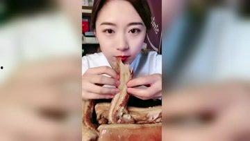 娱乐吃瓜酱 女生,揭秘女生圈的热门话题与潮流动态  第1张